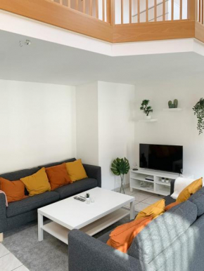 Spacious and charming duplex in the centre of Brig